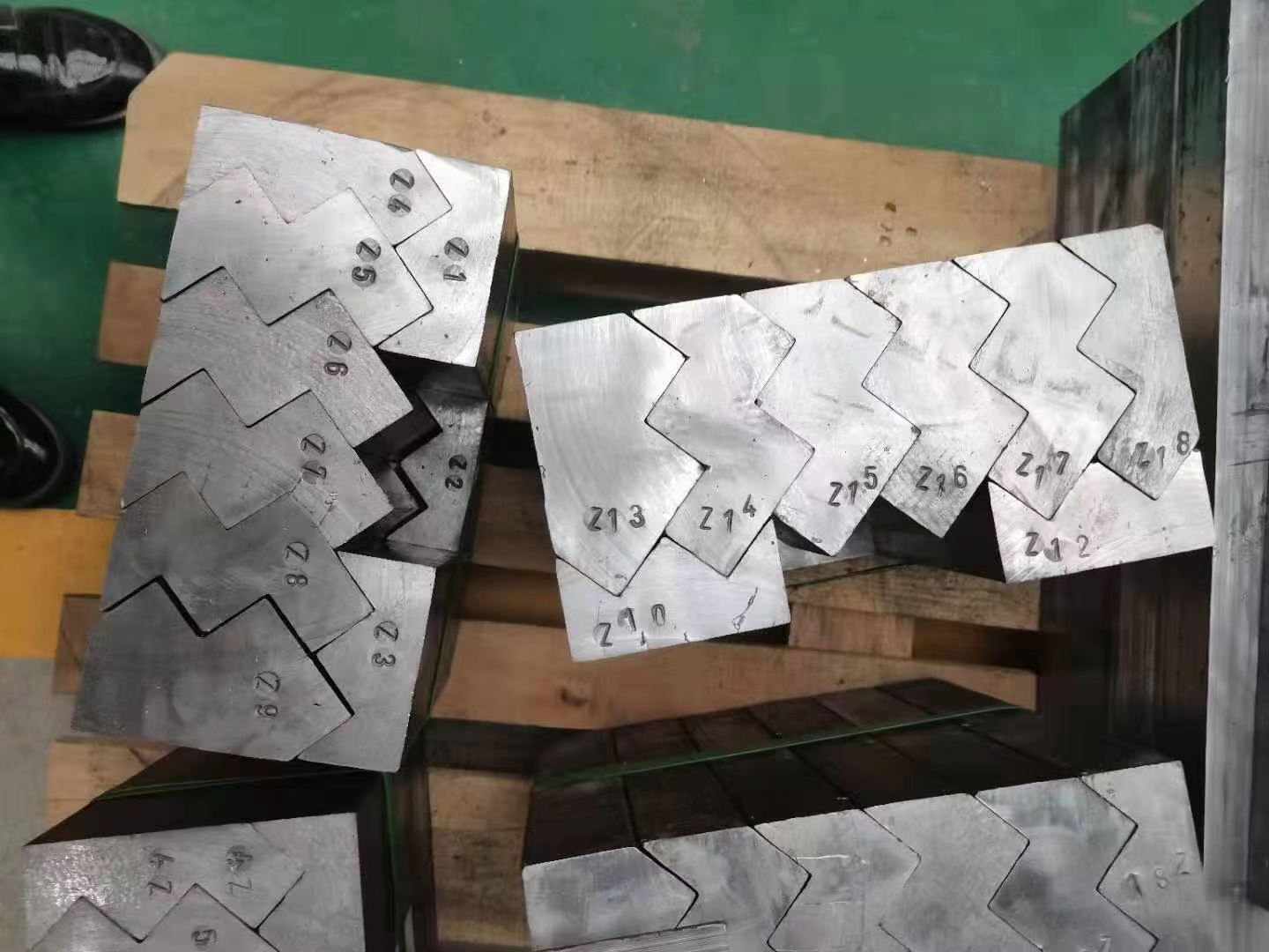 鸡西工业配重铅块